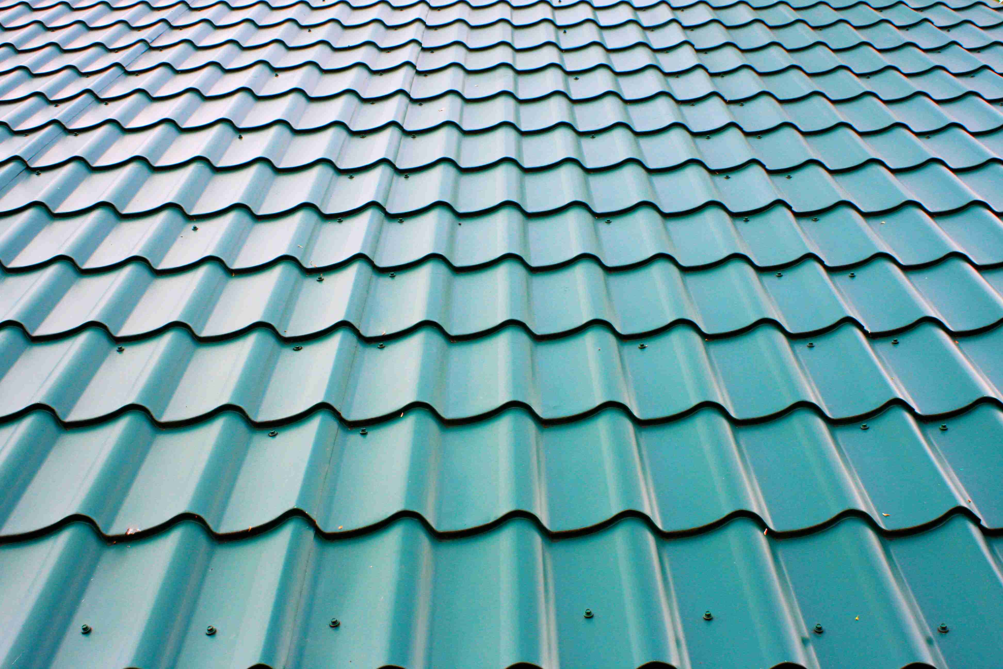 green-tiles-roof-background